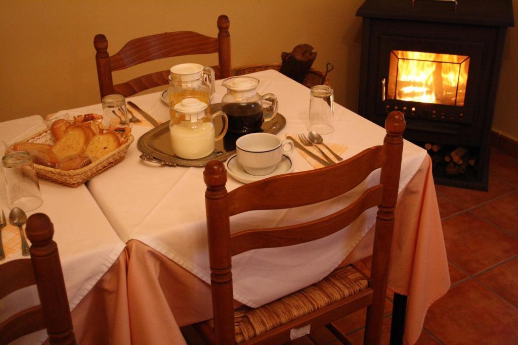 Hostal La Balquina 친촌 외부 사진